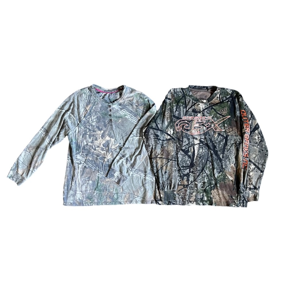 Two U.S. Vintage Camo Outdoor Athletic Long Sleeve Crewneck Casual Shirts Tops M